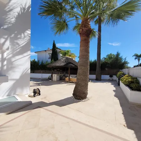 Private Luxurious Walking Distance To Puerto Banus * Μαρμπέλλα