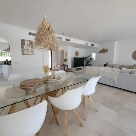 Private Luxurious Walking Distance To Puerto Banus Villa *
