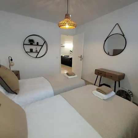 Villa Private Luxurious Walking Distance To Puerto Banus