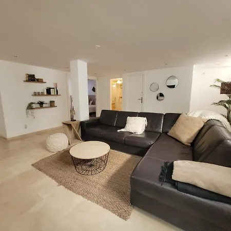 Private Luxurious Walking Distance To Puerto Banus Villa