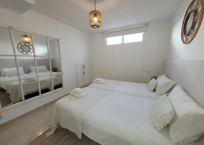 Willa Private Luxurious Walking Distance To Puerto Banus Marbella