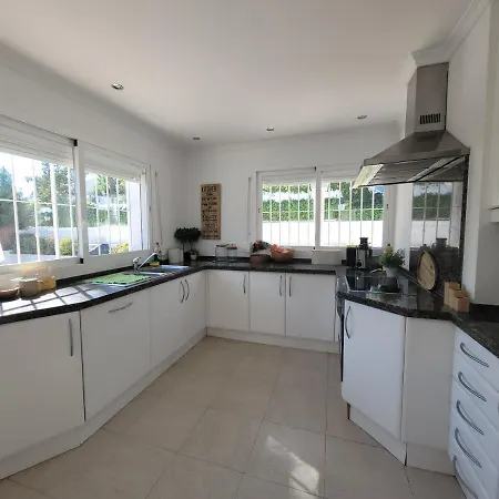 Private Luxurious Walking Distance To Puerto Banus