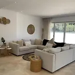 别墅 Private Luxurious Walking Distance To Puerto Banus *